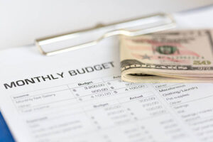 How to Save Money on a Tight Budget Every Month: Simple Tips